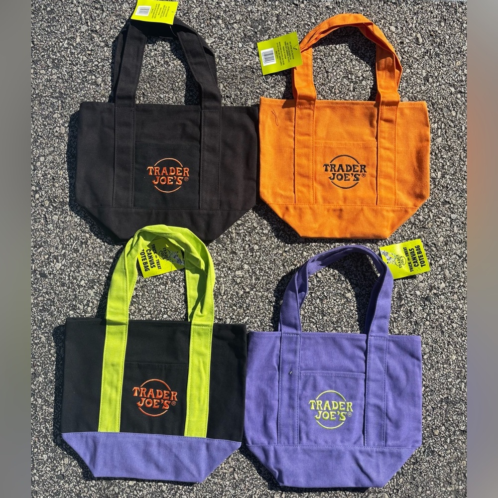 Set of 4 Trader Joe's Halloween Mini Canvas Tote Bags Limited Edition NWT